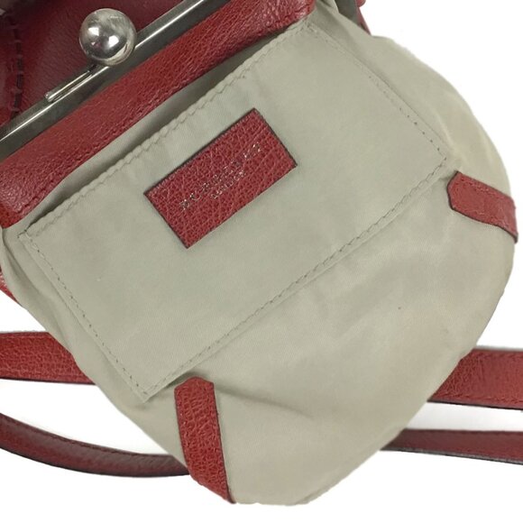 BURBERRY Vintage Red Kiss Lock Mini Crossbody - Picture 11 of 14